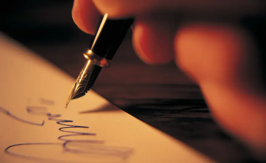 Cómo escribir una carta informal en inglés que suene natural
