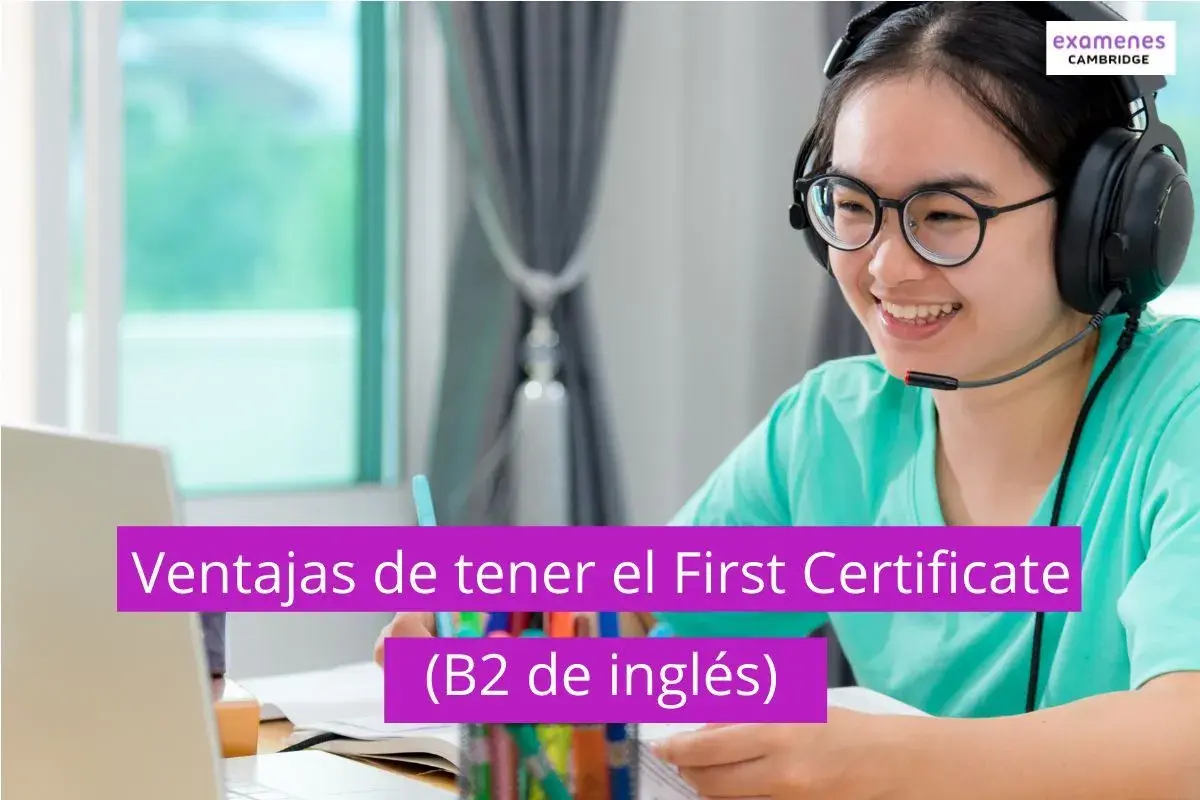 Joven sonriente con auriculares estudia para el First Certificate, un título que no caduca y abre puertas.